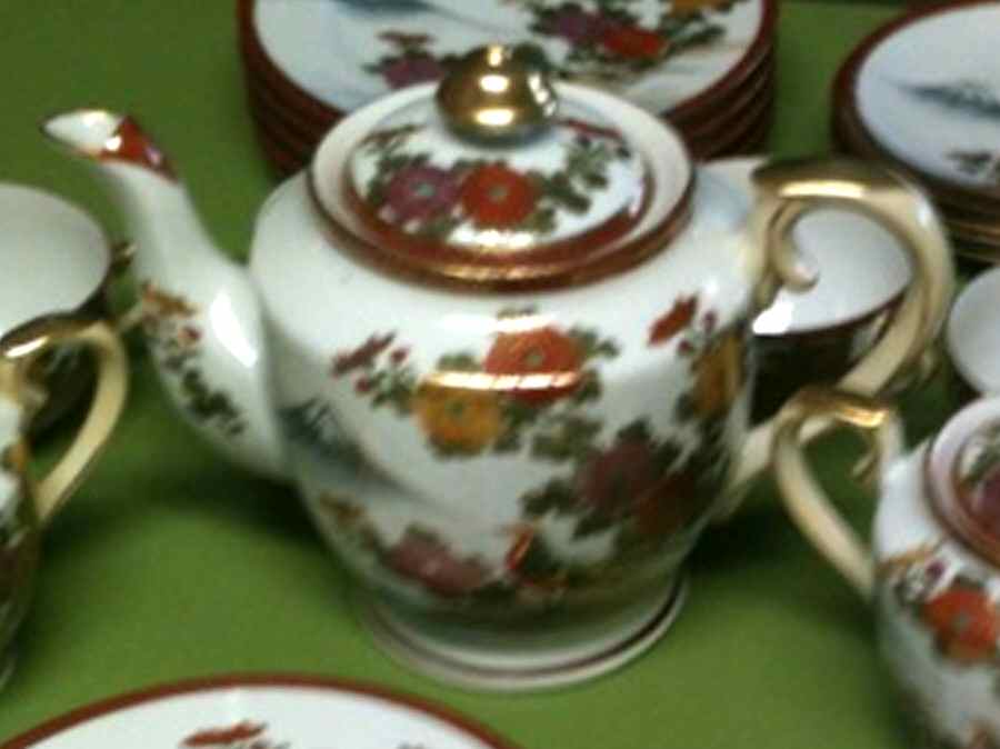 KUT341 Teapot & Lid by Kutani-1