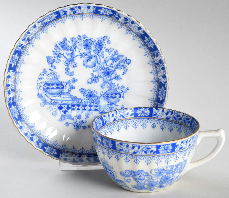 China Blau Flat Cup & Saucer Set by Kahla-1