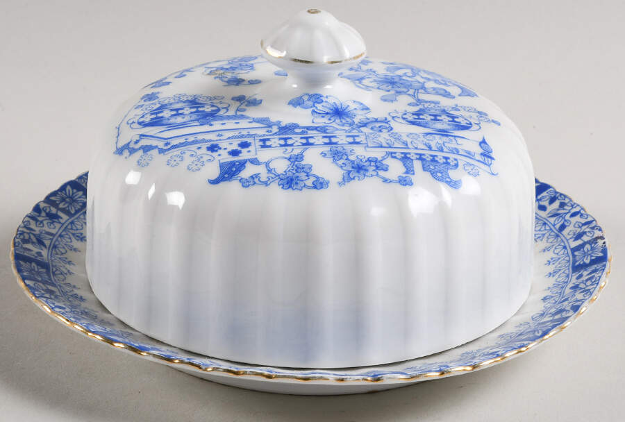China Blau Round Covered Butter by Kahla-1