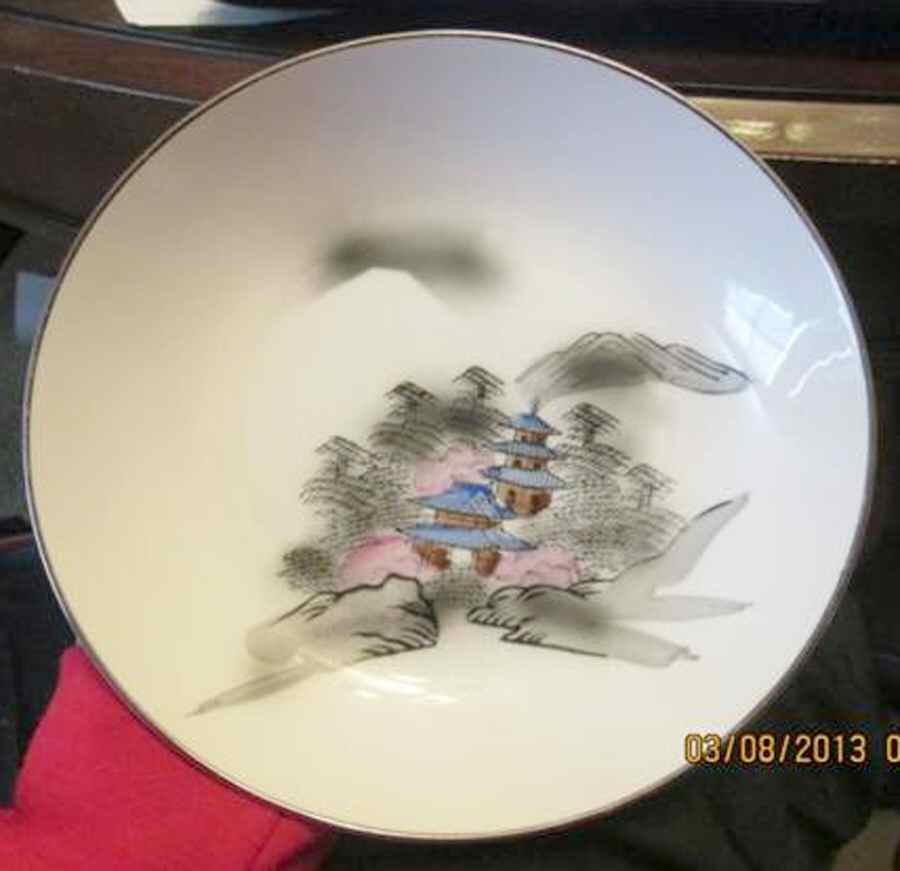 KUT348 Dinner Plate by Kutani-1