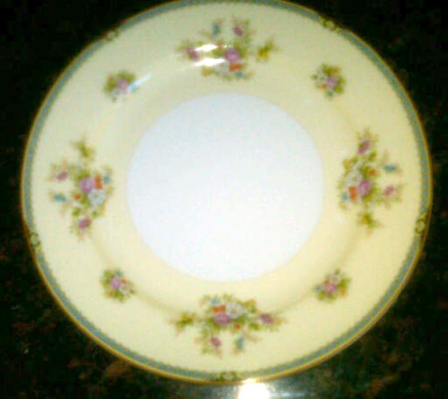 KNO1222 Dinner Plate by Edwin Knowles-1