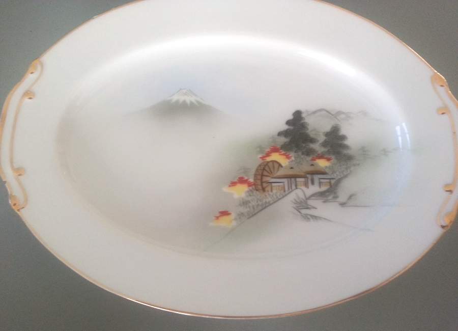 KUT358 14" Oval Serving Platter by Kutani-1