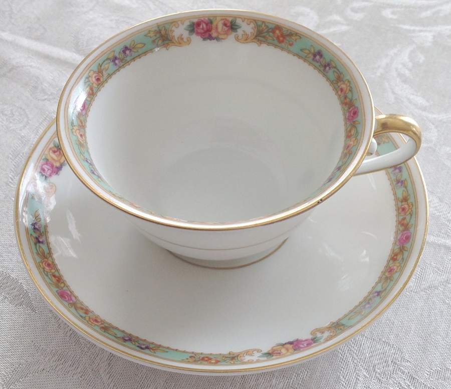 KPM288 Footed Cup & Saucer Set by KPM-1