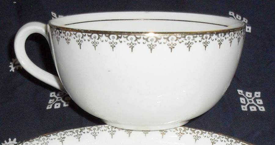 KTK210 Flat Cup by Knowles, Taylor & Knowles-1