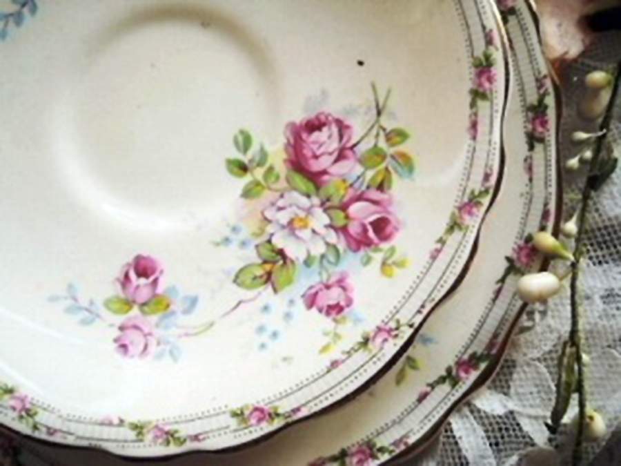 2406 Saucer by James Kent (England)-1