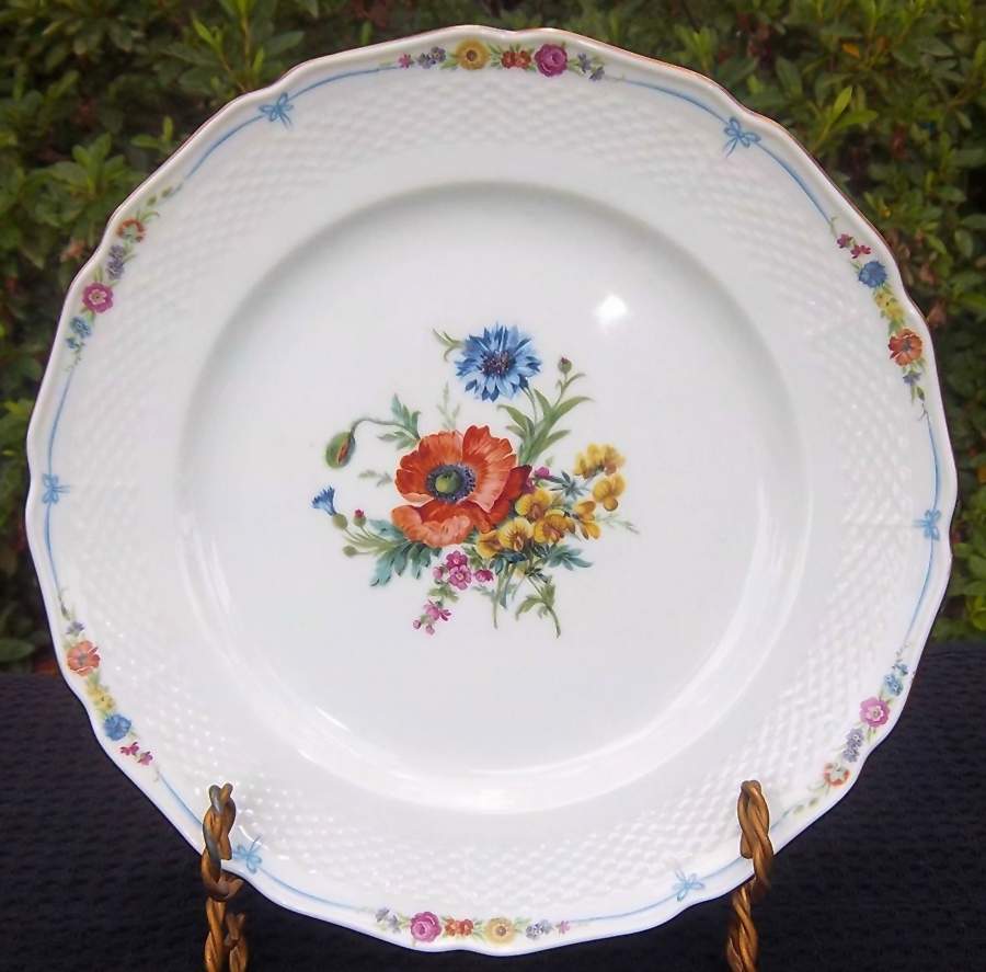 Maria Theresia Dinner Plate by Kaiser-1
