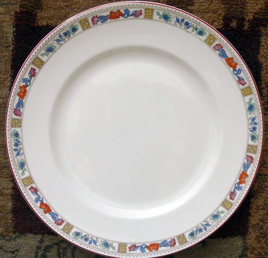 KTK216 Dinner Plate by Knowles, Taylor & Knowles-1
