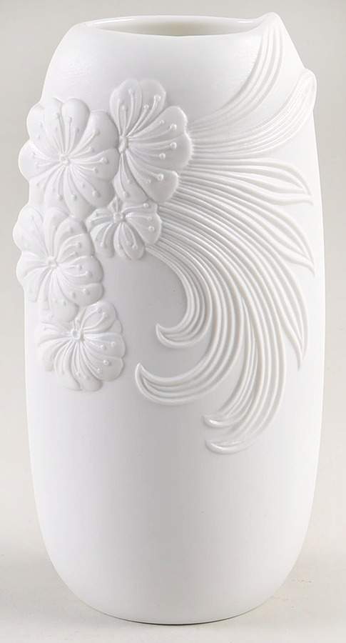739 6" Vase by Kaiser-1