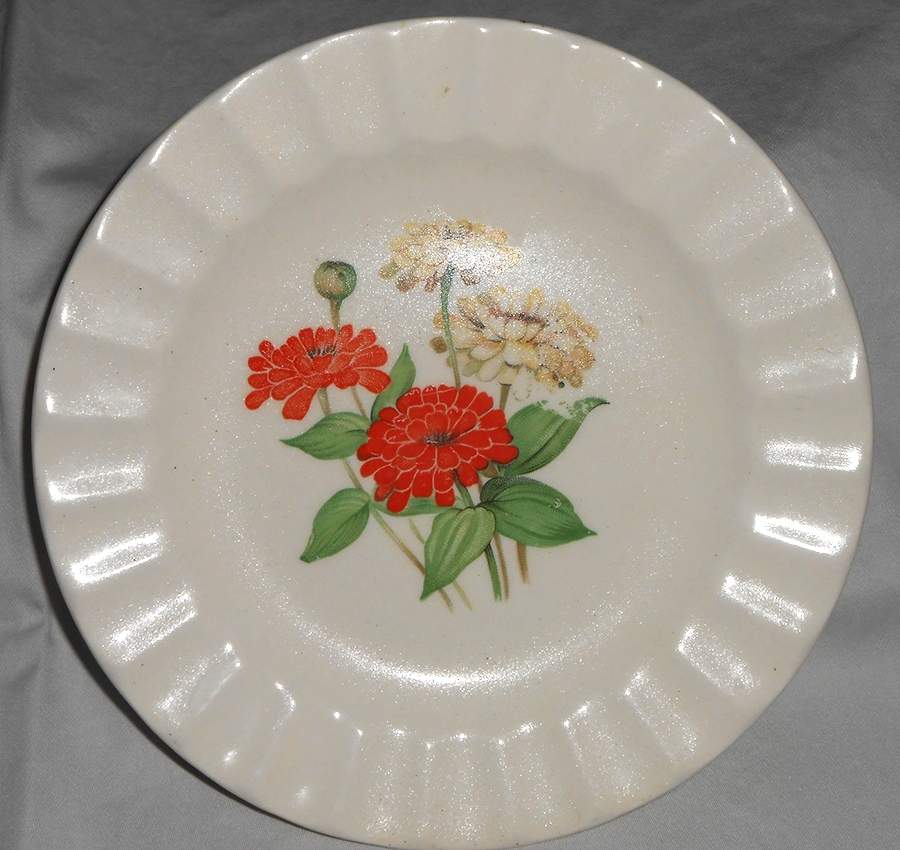 KNO1253 Bread & Butter Plate by Edwin Knowles-1