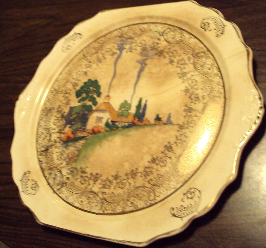 KNO1255 Handled Cake Plate by Edwin Knowles-1