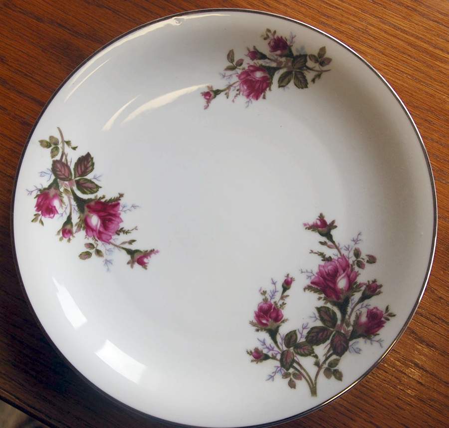 KUT83 Dinner Plate by Kutani-1