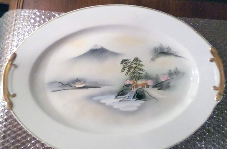 KUT382 16" Oval Serving Platter by Kutani-1