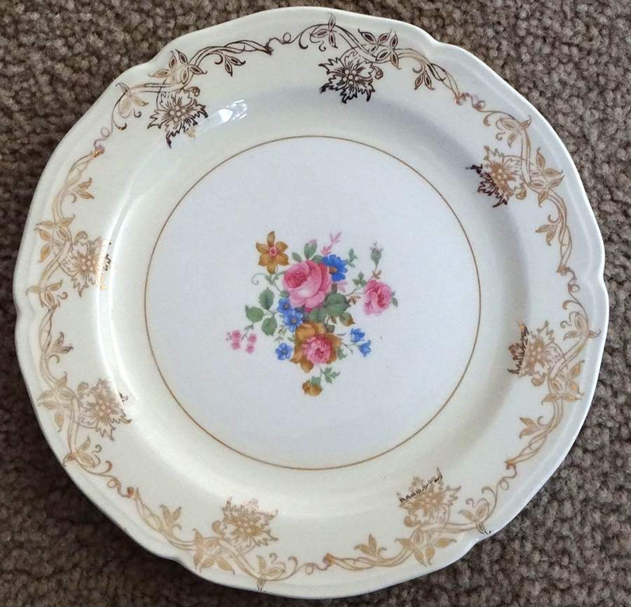 KNO1262 Salad Plate by Edwin Knowles-1