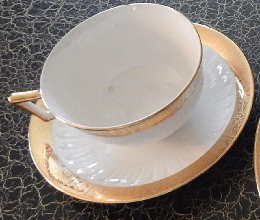 KNO1130 Flat Cup & Saucer Set by Edwin Knowles-1