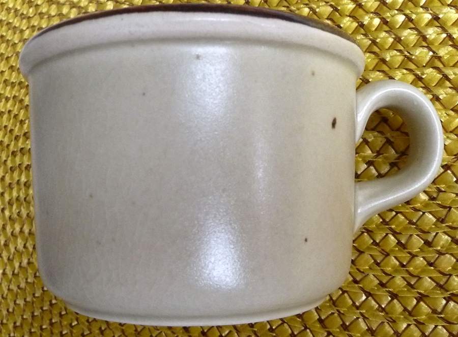 KEZ3 Flat Cup by Kerry Ironstone-1