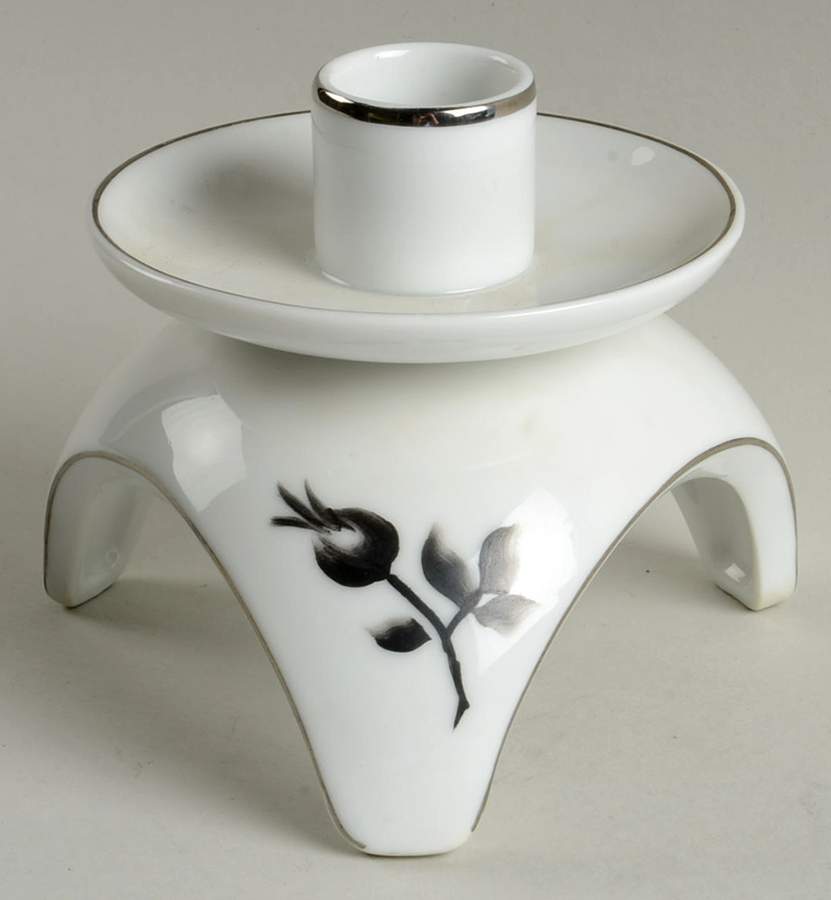 KUT388 Single Light Candlestick by Kutani-1