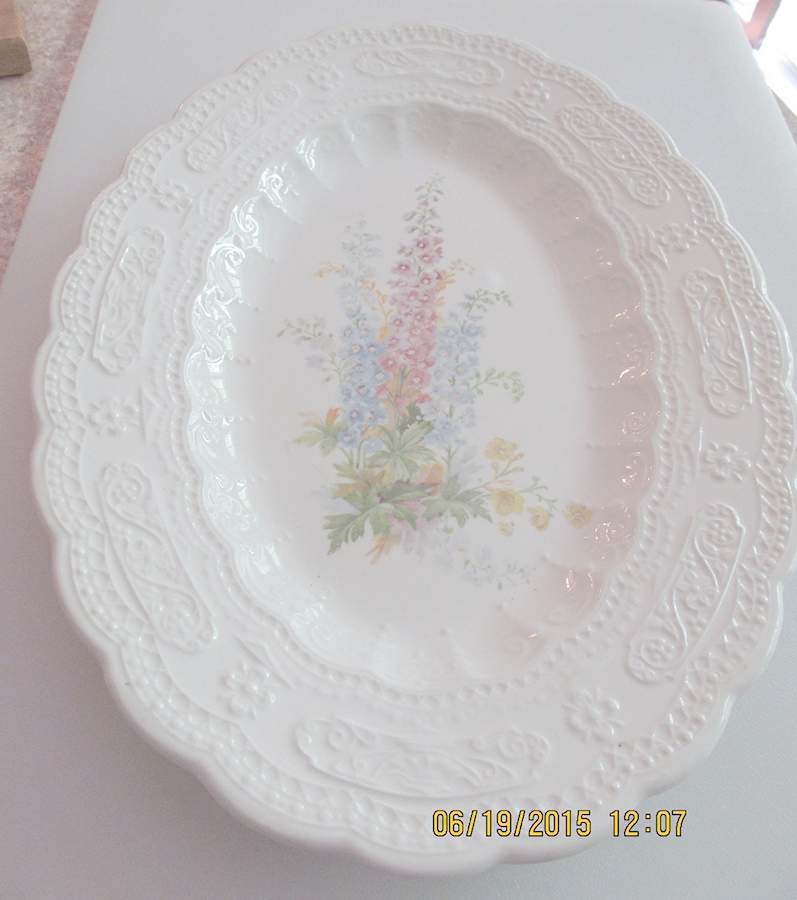 KNO1269 13" Oval Serving Platter by Edwin Knowles-1