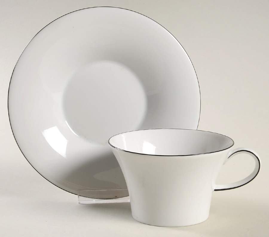 Berlin Canto Flat Cup & Saucer Set by KPM-1