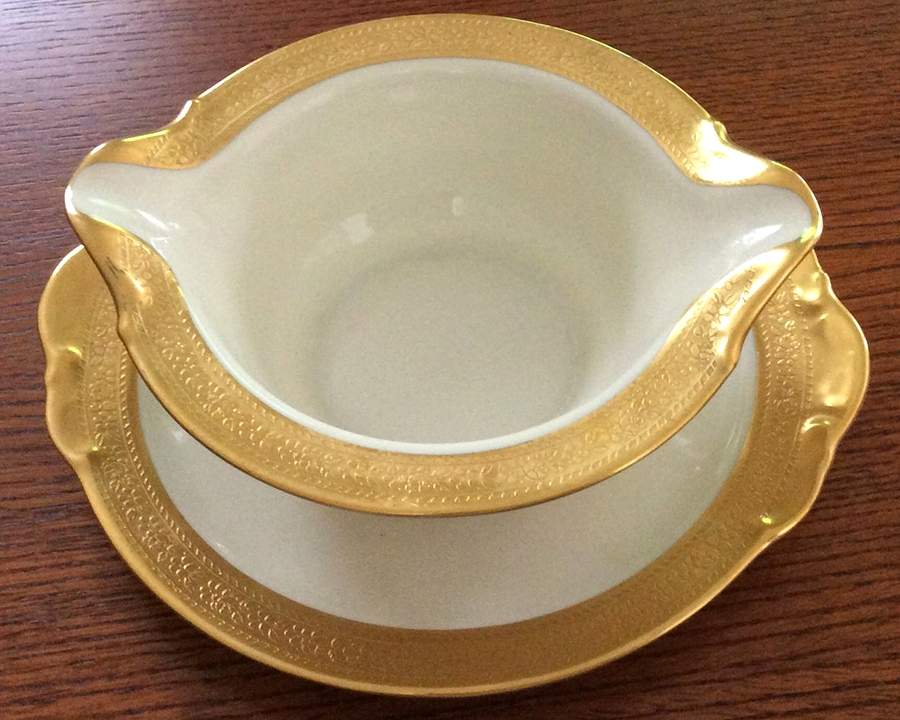 Normandie Gravy Boat & Underplate by KPM-1