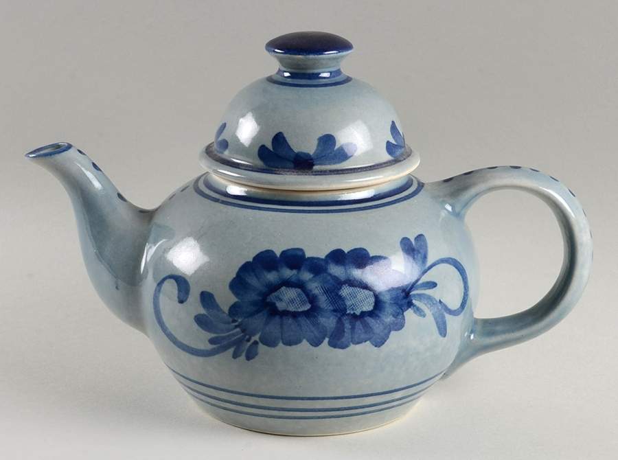 KNA6 Teapot & Lid by Knabstrup-1