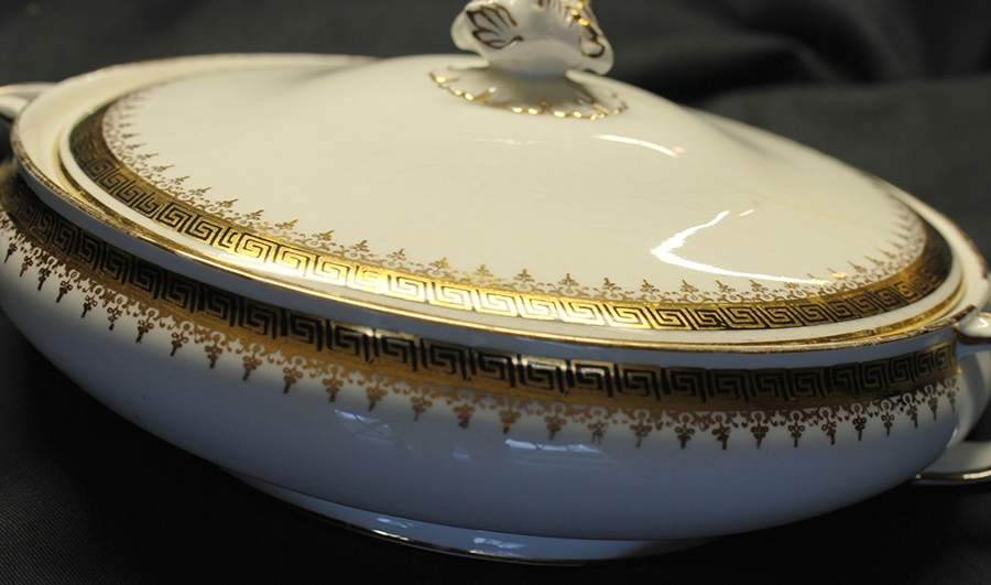 KTK228 Round Covered Vegetable by Knowles, Taylor & Knowles-1