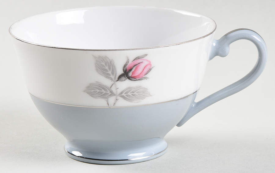KON139 Footed Cup by Kongo-1
