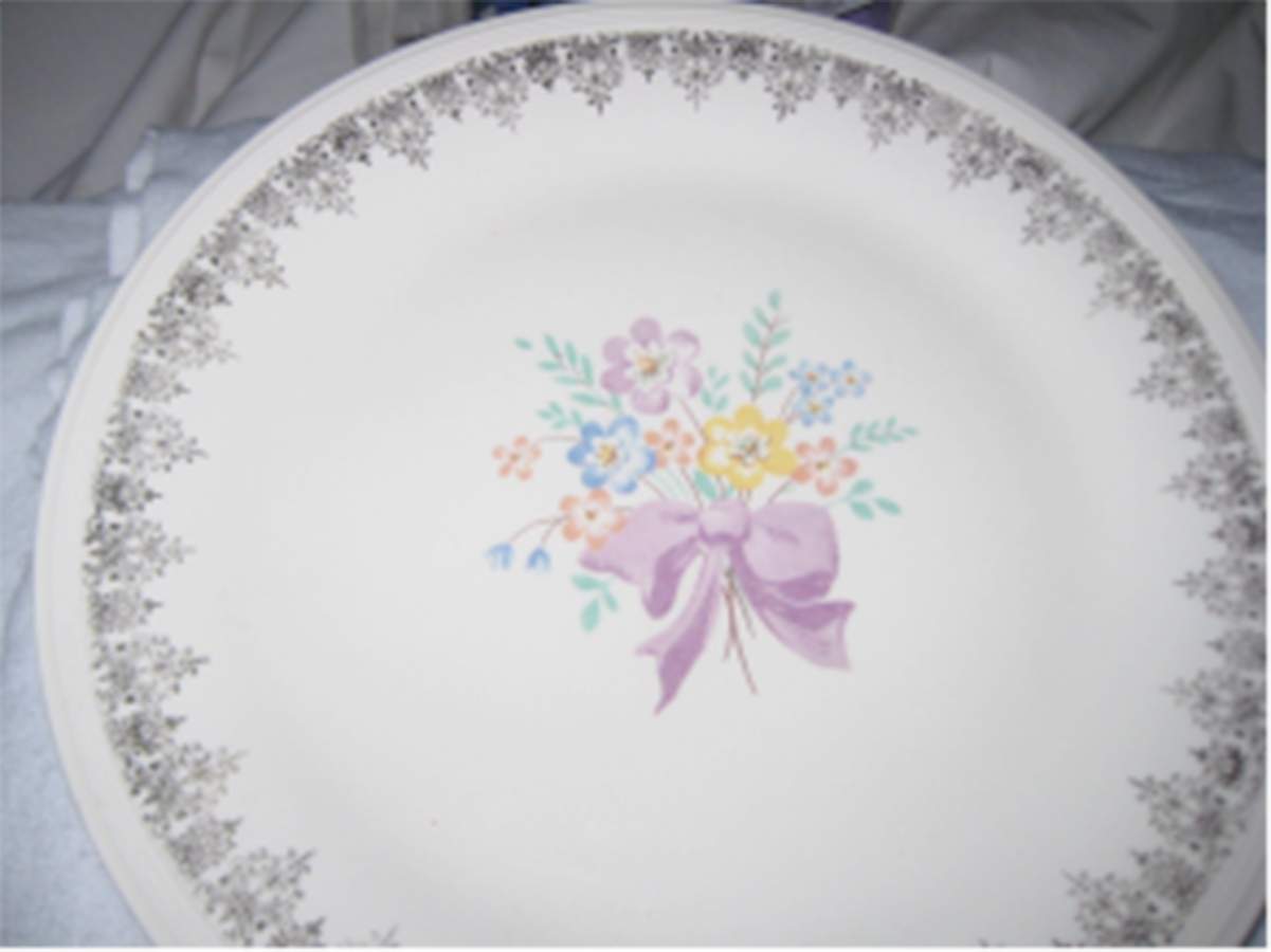 KNO1135 Dinner Plate by Edwin Knowles-1