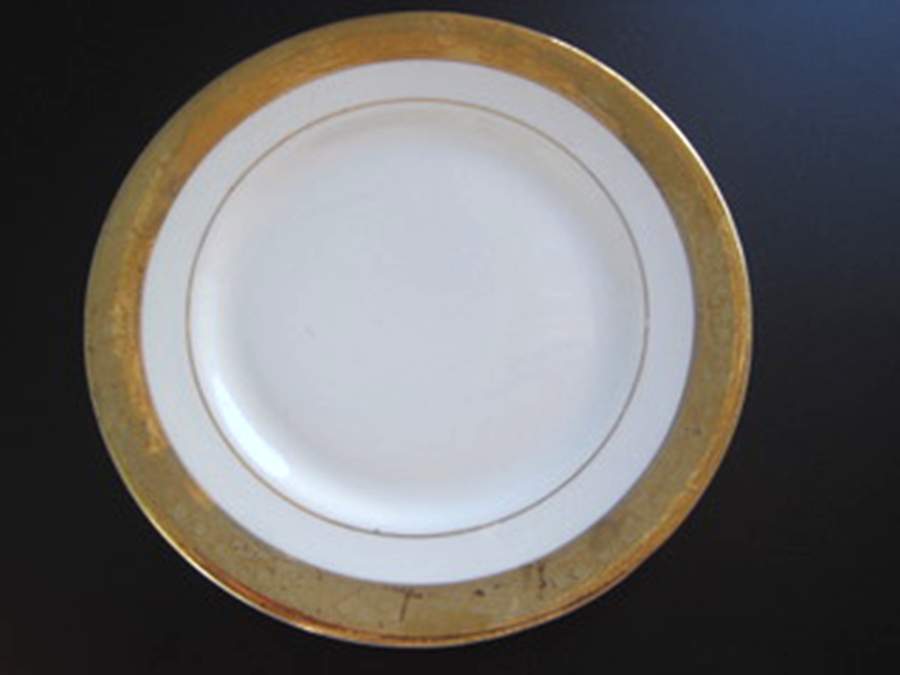 KTK234 Dinner Plate by Knowles, Taylor & Knowles-1