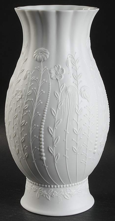 Florence Collection 9" Vase by Kaiser-1
