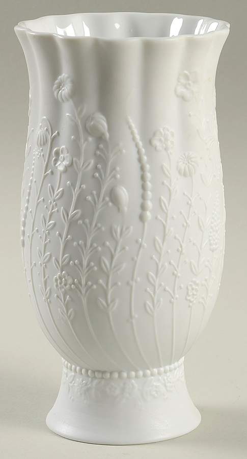 Florence Collection 7" Vase by Kaiser-1