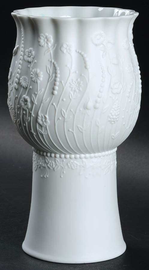Florence Collection 7" Vase by Kaiser-1