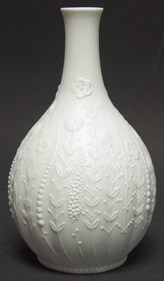 Florence Collection 7" Vase by Kaiser-1