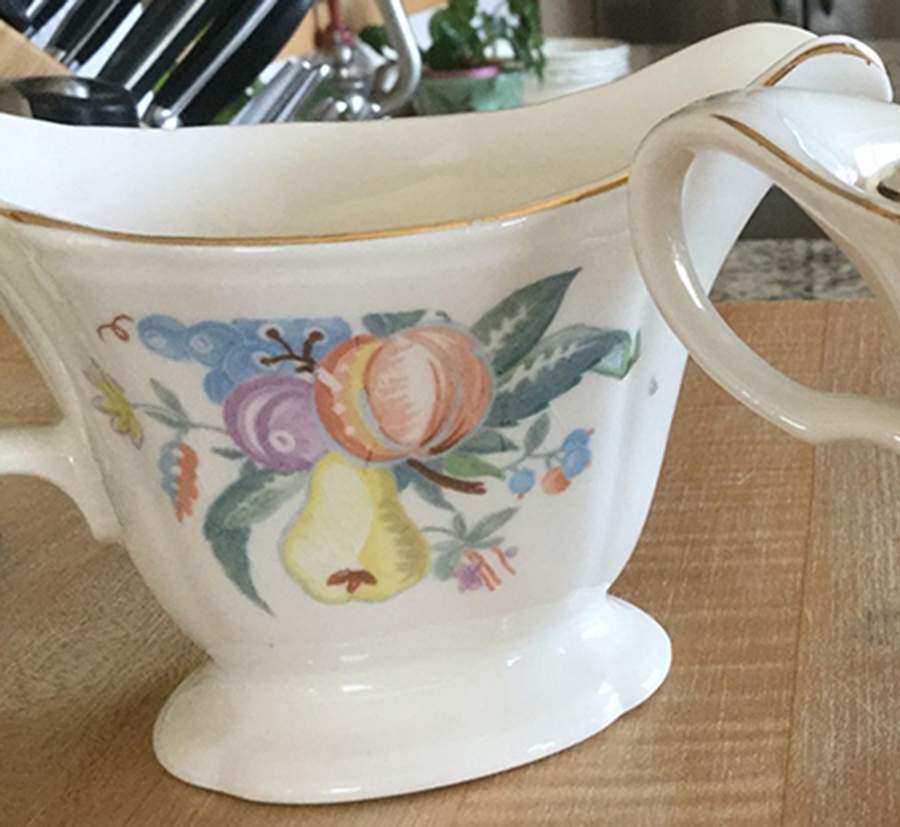 KNO1306 Creamer by Edwin Knowles-1