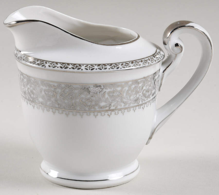 KUT404 Creamer by Kutani-1