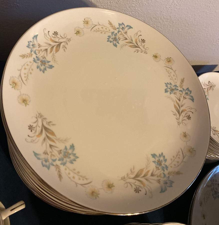 Rutland (Coupe) Dinner Plate by Kyoto-1