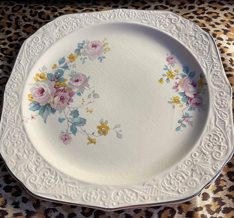KNO1139 Square Salad Plate by Edwin Knowles-1