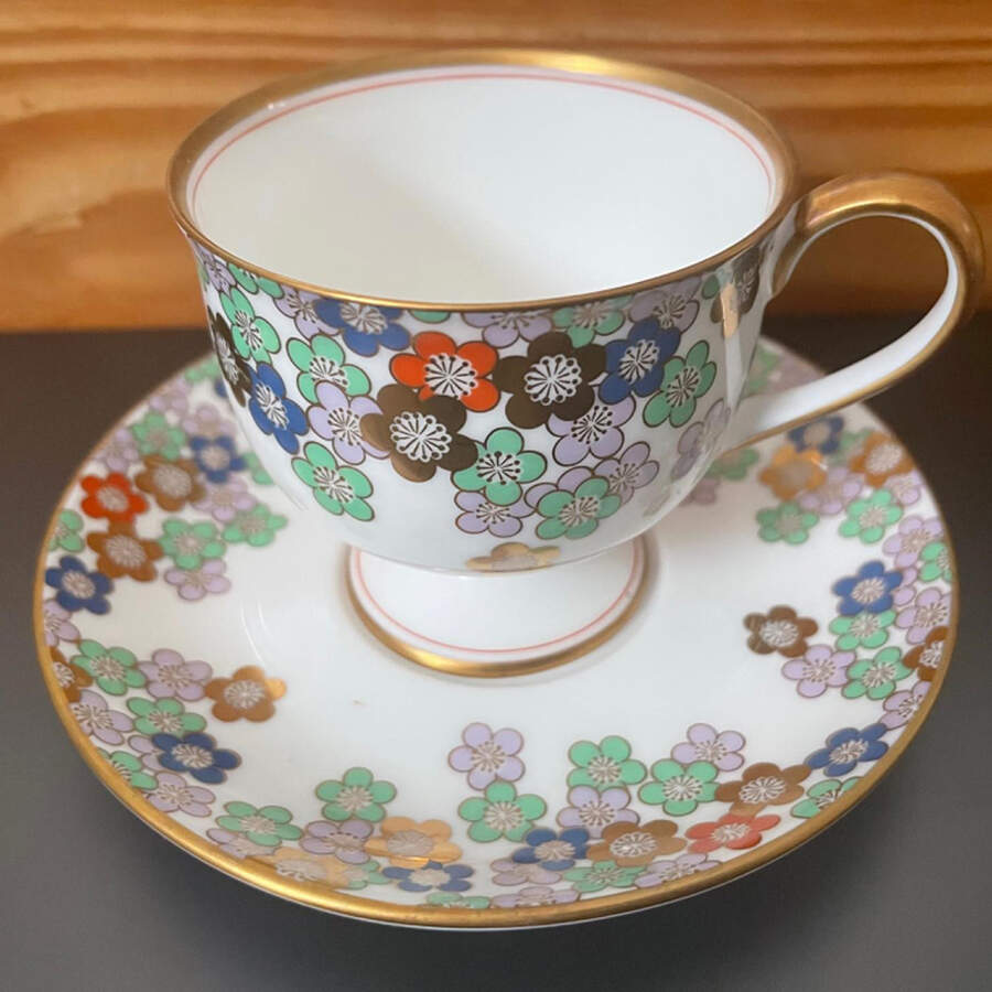 KOR11 Footed Cup & Saucer Set by Koransha-1