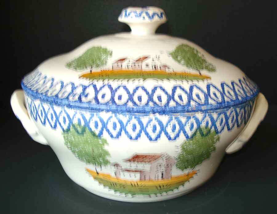 LUN35 Round Covered Vegetable by Luneville-1