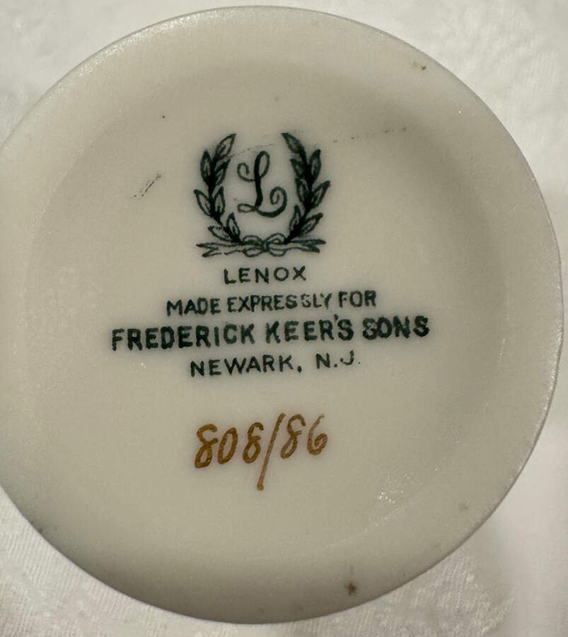 86 Sugar Bowl No Lid by Lenox-1