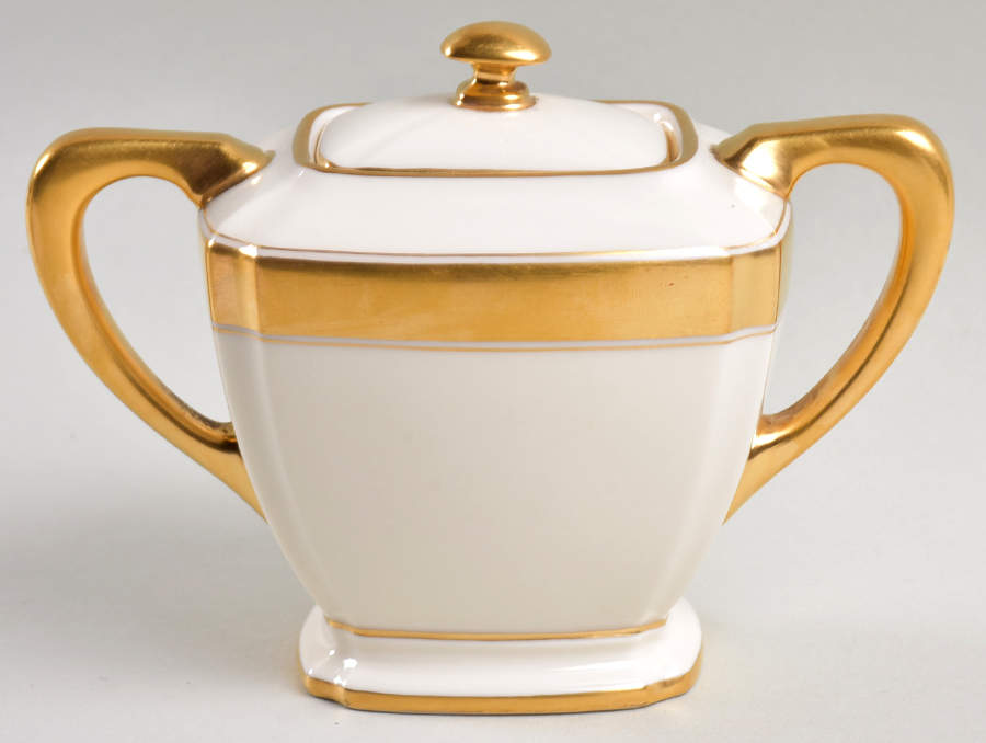 86 1-2 Sugar Bowl & Lid by Lenox-1