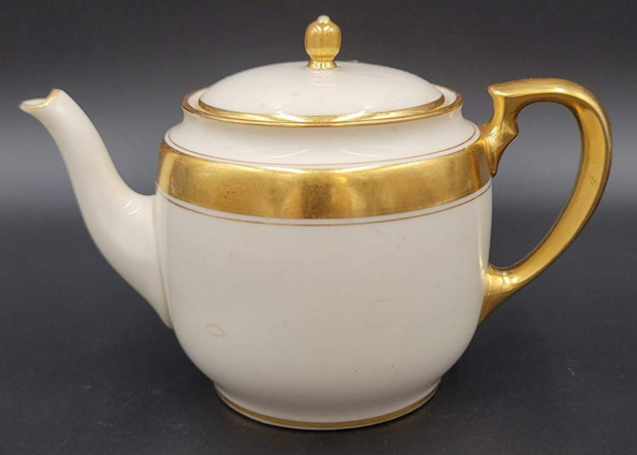 86 1-2 Individual Breakfast Set Teapot & Lid by Lenox-1