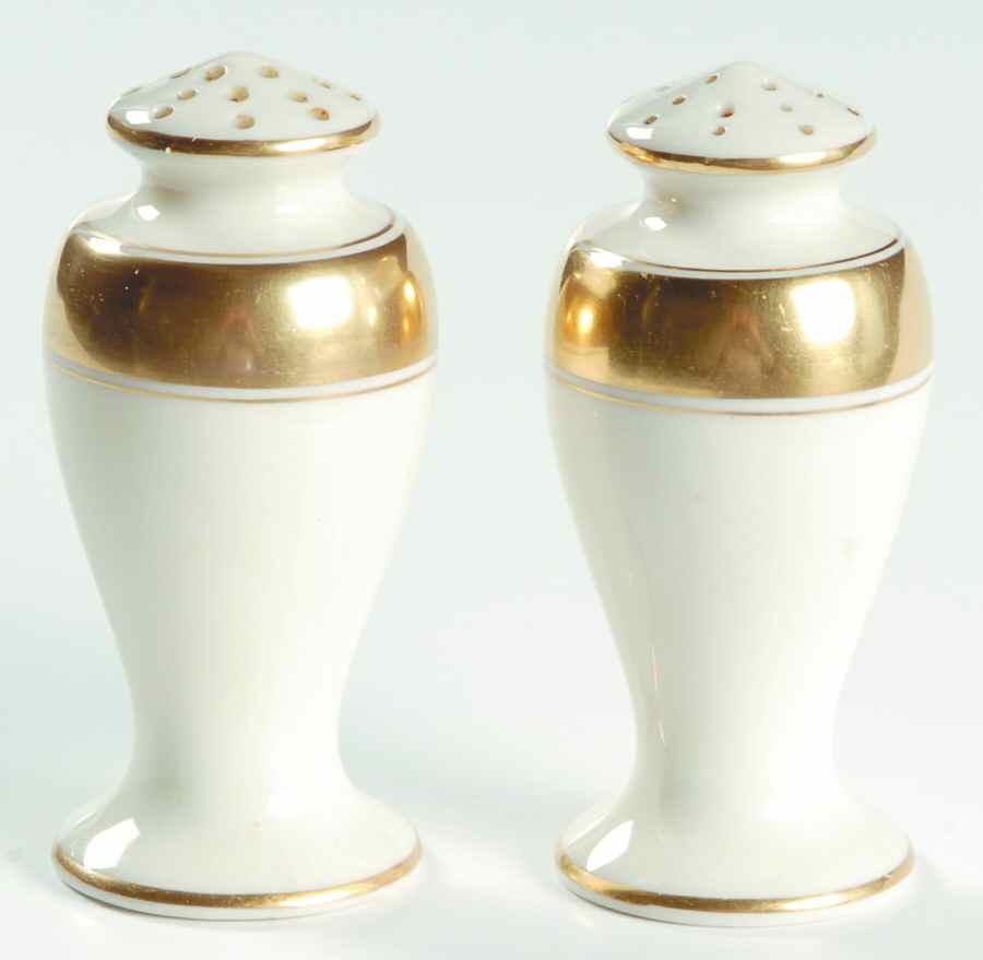 86 1-2 Salt & Pepper Set by Lenox-1