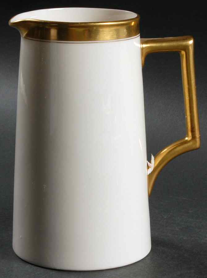 86 1-2 45 Oz Pitcher by Lenox-1