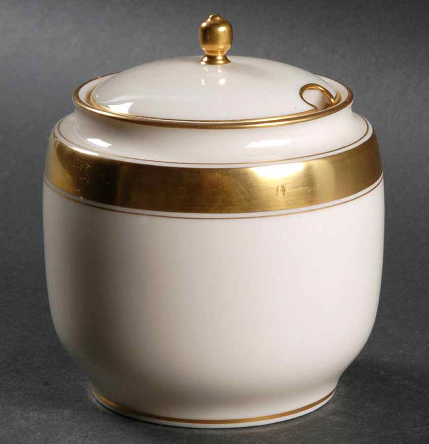 86 1-2 Marmalade & Lid by Lenox-1