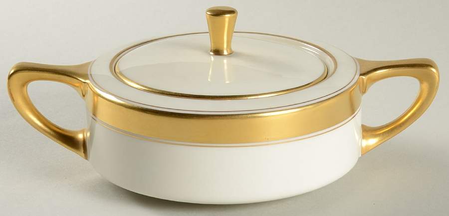 86 1-2 Sugar Bowl & Lid by Lenox-1
