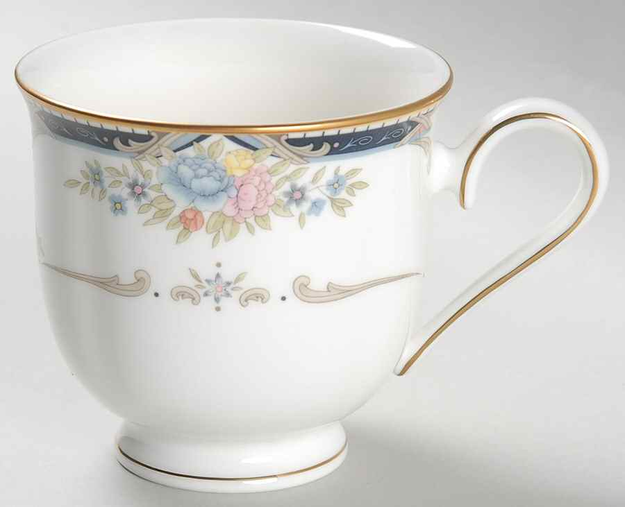 Abigail Footed Cup by Lenox-1