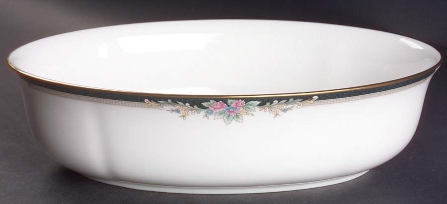 Alyssa 9" Oval Vegetable Bowl by Lenox-1