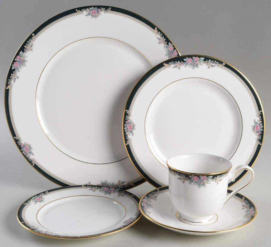 Alyssa 5 Piece Place Setting by Lenox-1