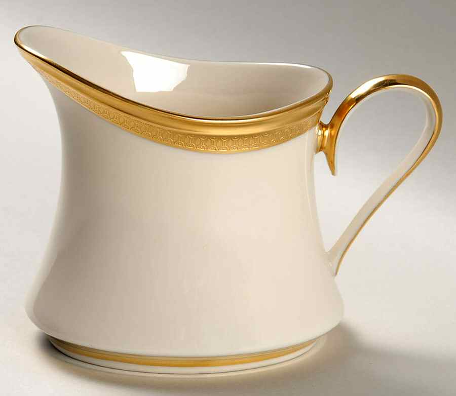 Aristocrat Creamer by Lenox-1