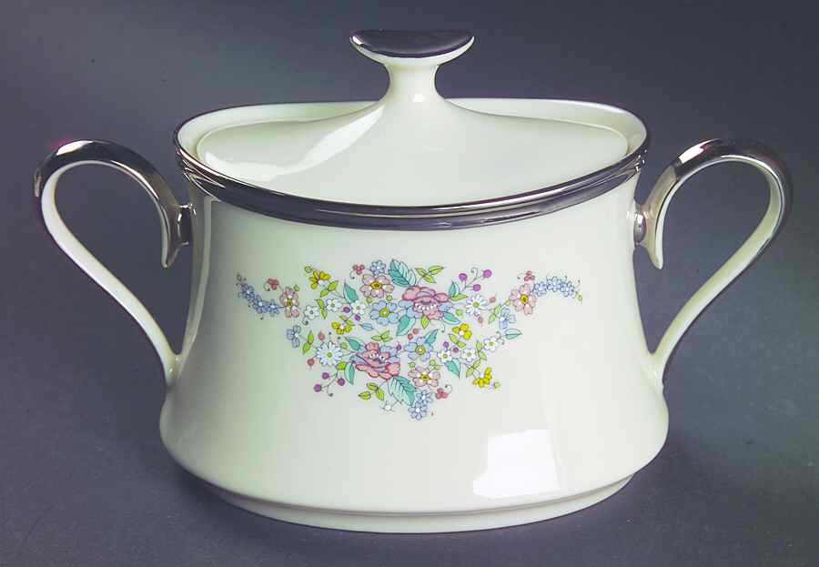 Ascot Sugar Bowl & Lid by Lenox-1